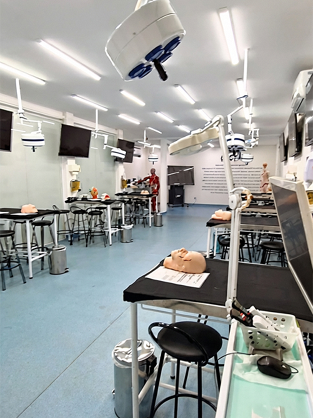 foto-sala-cadaver-lab-03