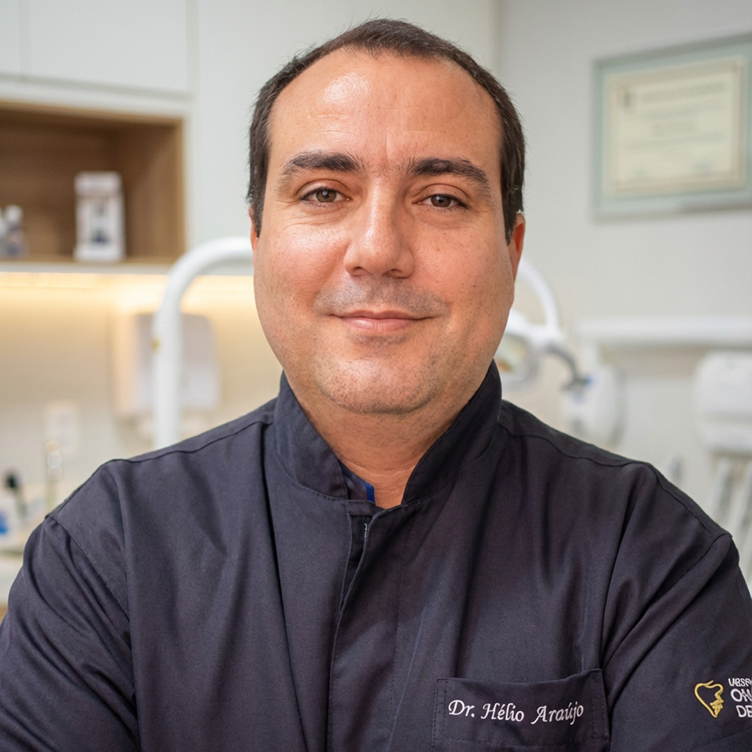 Prof. Me. Célio Arcanjo