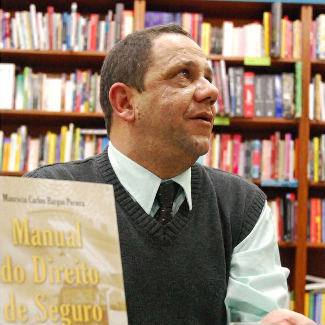 Prof. Esp. Maurício Borges Pereira