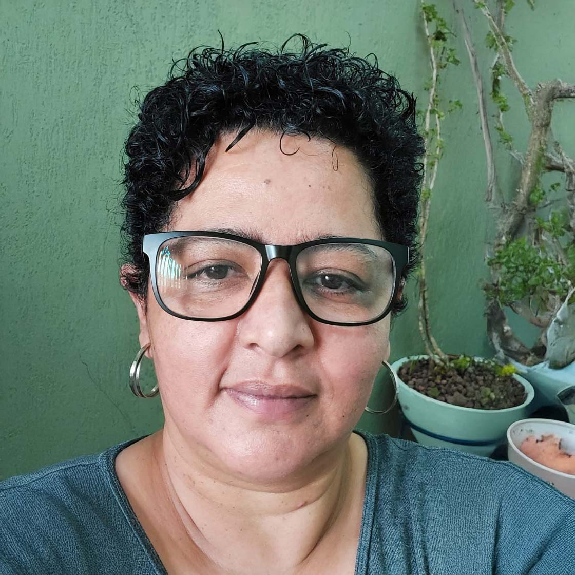 Profa. Ms. Rosangela Rodrigues de Oliveira